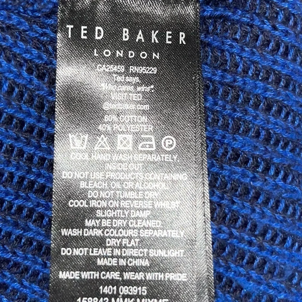 TED Baker London Men's Blue sweater Size 4 Large